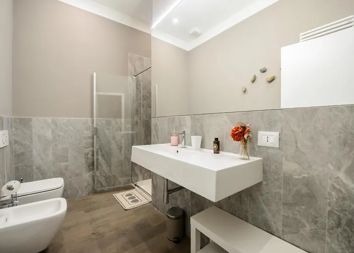 Academy Tortellinosuite * 摩德纳